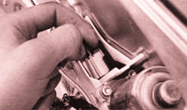 Замена моторедуктора стеклоподъемника передней двери