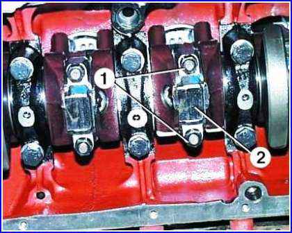 Ремонт та заміна поршневого двигуна ЗМЗ-406