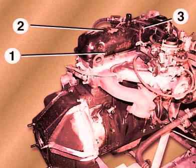 How to remove and install the ZMZ - 402 cylinder head