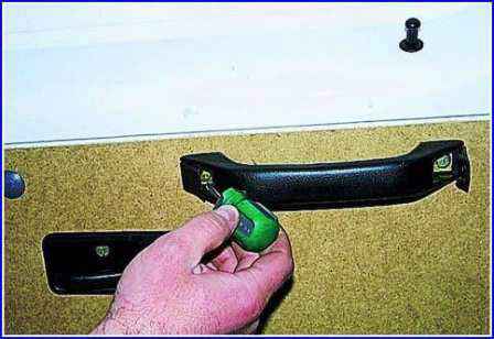 Repair of Gazelle van rear doors