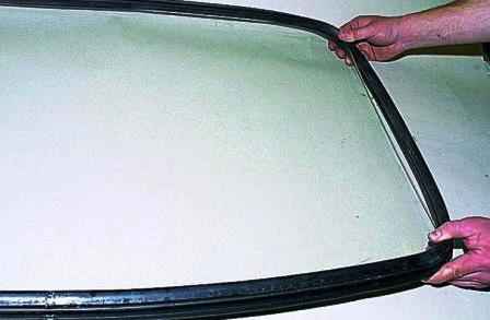 Reemplazo del vidrio de la puerta corrediza y del costado lateral del coche Gazelle