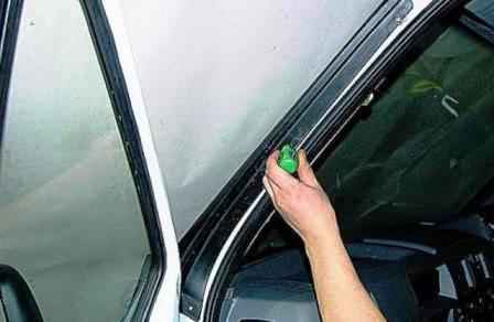 Как заменить ветровое стекло автомобиля Газель