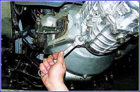 How to remove and install a Gazelle gearbox