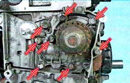 Як зняти помпу двигуна К4М