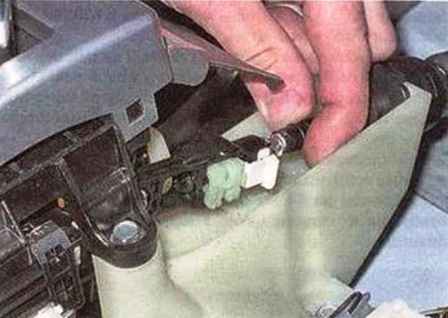 Mazda 3 cable adjustment