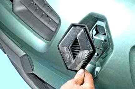 So entfernen und installieren Sie die vordere Stoßstange des Renault Megan 2