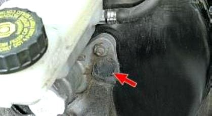 Replacing the brake master cylinder for Renault Megane 2