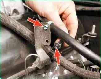 Как заменить прокладку крышки ГБЦ Niva Chevrolet