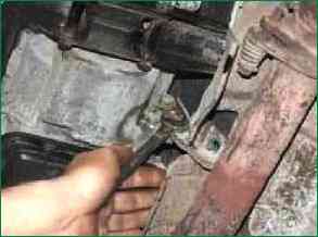 How to repair a Chevrolet Niva exhaust system
