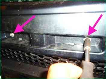 How to remove bumper on VAZ-2123