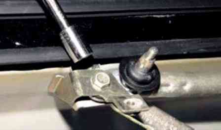 Reparatur und Austausch von Niva Chevrolet Scheibenwischern