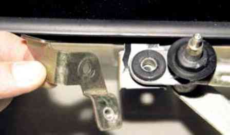 Reparatur und Austausch von Niva Chevrolet Scheibenwischern
