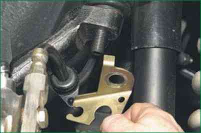 Replacing the ball joint VAZ-2123