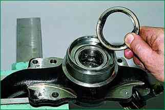 Niva Chevrolet front wheel bearing replacement