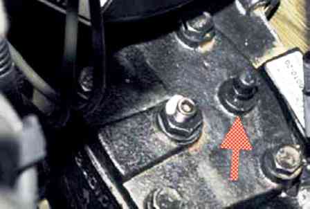 VAZ-2123 power steering fluid replacement