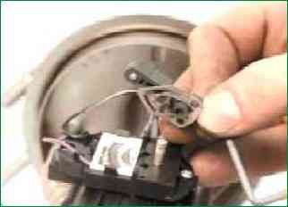 Niva Chevrolet fuel pump module repair