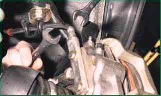 Niva Chevrolet brake hoses and pipes replacement
