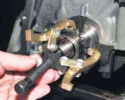 Replacing the camshaft drive chain VAZ-2123