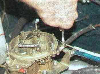 Removing and installing K-151 carburetor