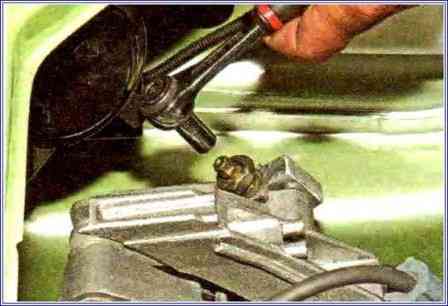 Comprobación del estado y sustitución de la correa de transmisión del generador del motor VAZ-21114 belt