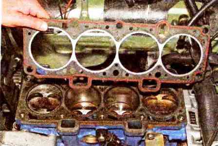 Зняття та розбирання головки блоку циліндрів двигуна ВАЗ-21114