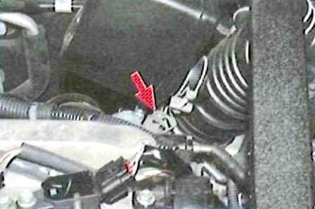 Зняття та встановлення повітряного фільтра двигуна 2AZ-FE Toyota Camry