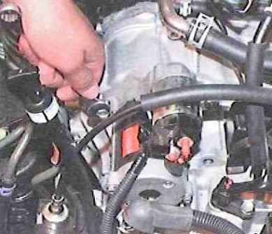 Extracción y reparación del motor de arranque de Toyota Camry