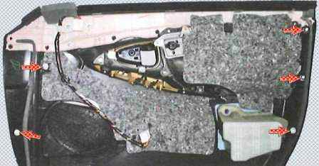 Toyota Camry front door disassembly and assembly