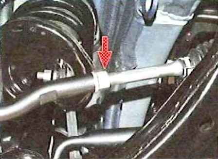 Как заменить наконечники и рулевые тяги Toyota Camry