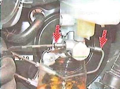 Toyota Camry master cylinder repair and replacement