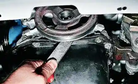 Замена передней манжеты коленчатого вала ВАЗ-2107