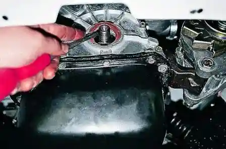 Замена передней манжеты коленчатого вала ВАЗ-2107