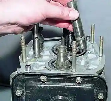 Ремонт коробки передач автомобиля ВАЗ-2107