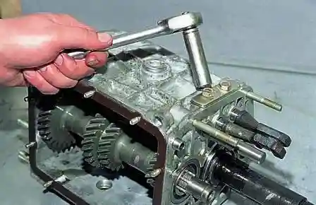 Ремонт коробки передач автомобиля ВАЗ-2107