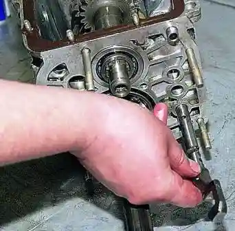 Ремонт коробки передач автомобиля ВАЗ-2107