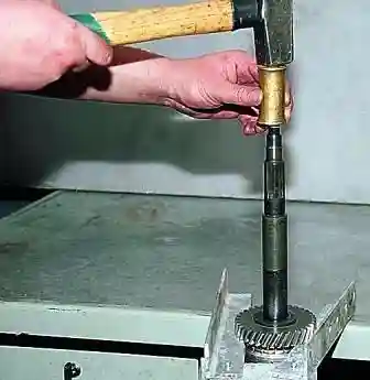 Ремонт коробки передач автомобиля ВАЗ-2107