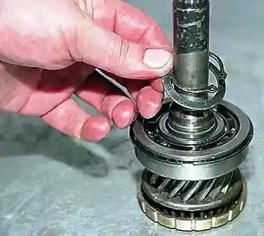 Ремонт коробки передач автомобиля ВАЗ-2107