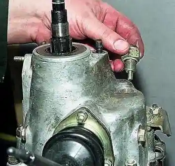 Ремонт коробки передач автомобиля ВАЗ-2107