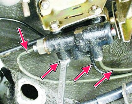 Как проверить и заменить регулятор давления тормозов ВАЗ-2109