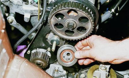 Как заменить ремень ГРМ двигателей ВАЗ-2110, ВАЗ-2111
