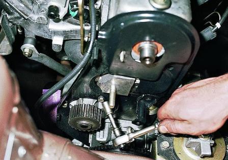 Как заменить насос охлаждающей жидкости двигателей ВАЗ-2111, -2110