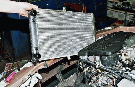 Снятие и установка узлов системы охлаждения двигателя ВАЗ-2110
