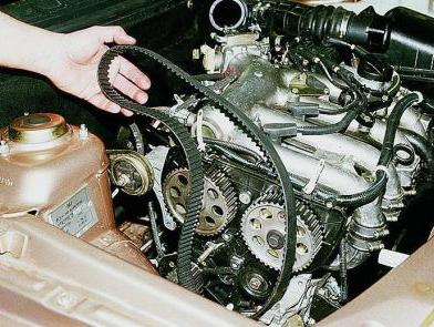 Замена ремня привода ГРМ двигателя ВАЗ-2112 автомобиля ВАЗ-2110