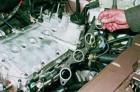 Снятие ресивера и впускного коллектора двигателя ВАЗ-2112