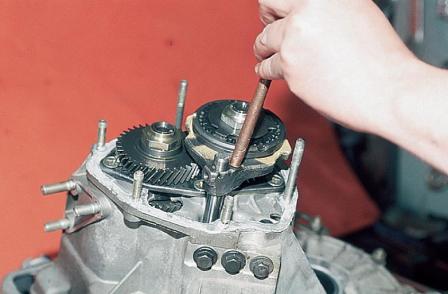 Как ремонтировать КПП автомобиля ВАЗ-2110