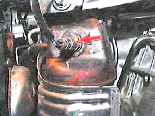 Конструкция системы питания двигателя 2AZ-FE автомобиля Toyota Camry