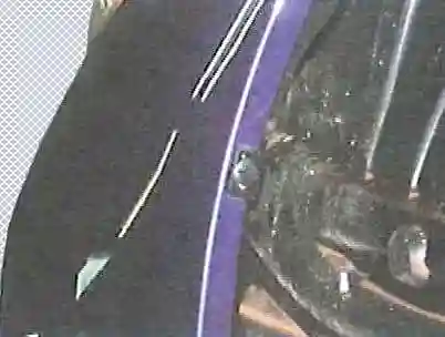 Toyota Camry алдыңғы бамперін қалай алып тастауға болады Toyota Camry алдыңғы бамперін қалай алып тастауға болады