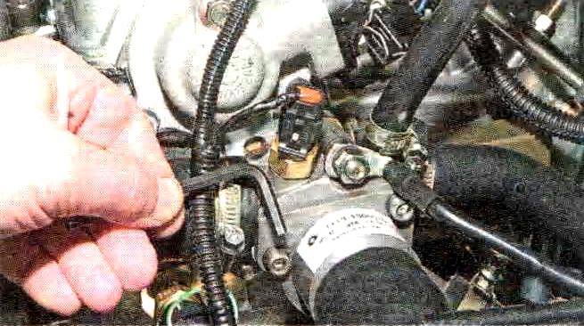 Replacing the thermostat