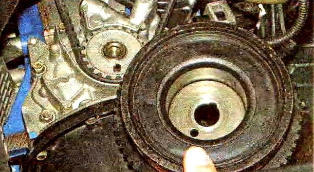 Перевірка та заміна ременя ГРМ двигуна ВАЗ-21114