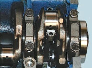 VAZ-21126 engine assembly